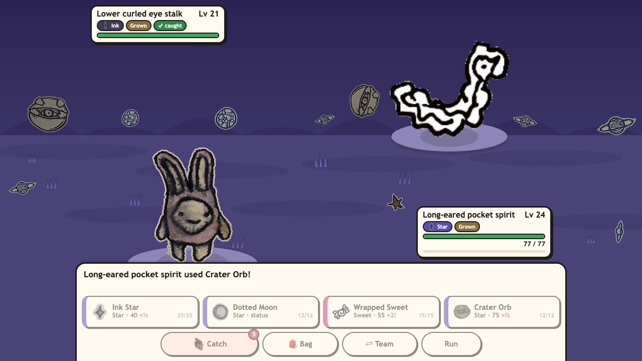 Creep Tamer: a battle at night on Starry Plains, a planet-shaped move flying at a wild creature